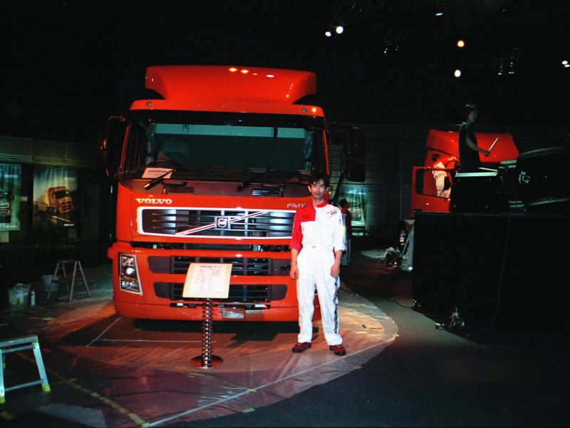 新車発表会2002展示車両仕上げボルボ