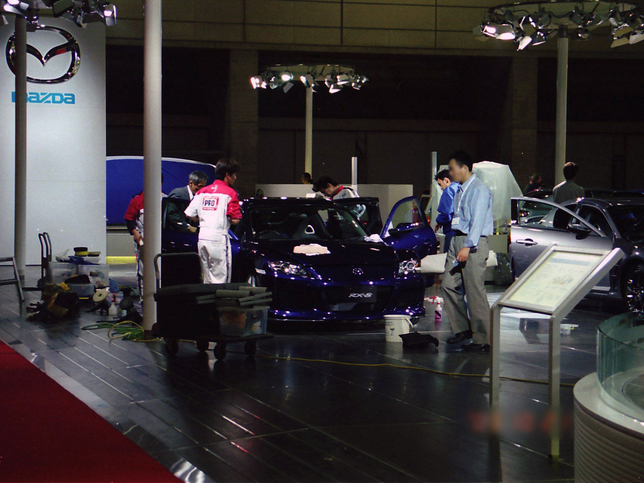 東京モーターショー2003展示車両仕上げマツダ
