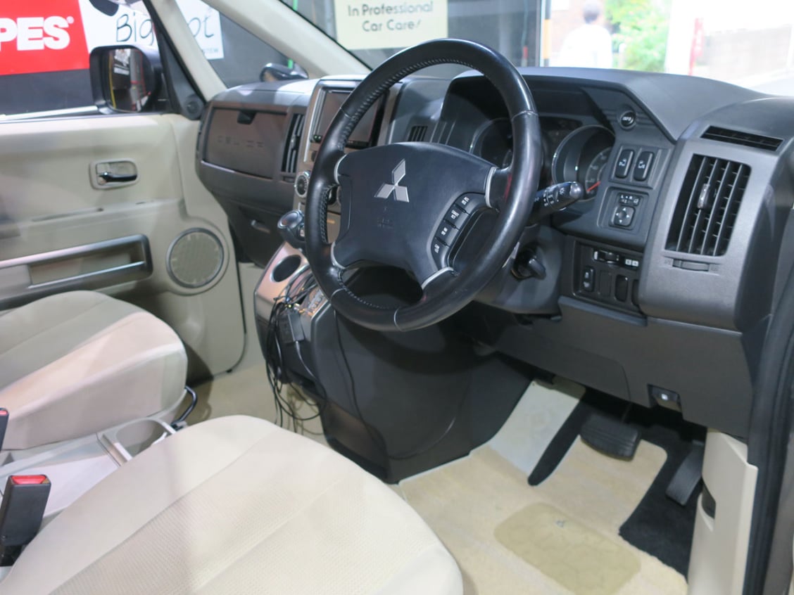 ベリテック 車内クリーニング